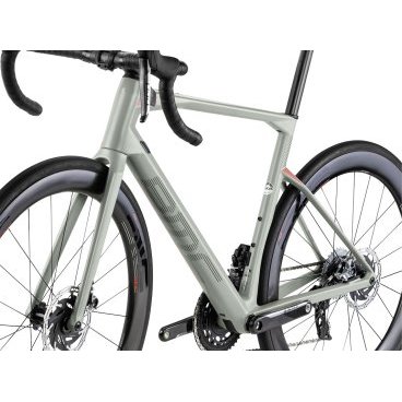 Шоссейный велосипед BMC Roadmachine 01 THREE SRAM Force AXS 28" 2020